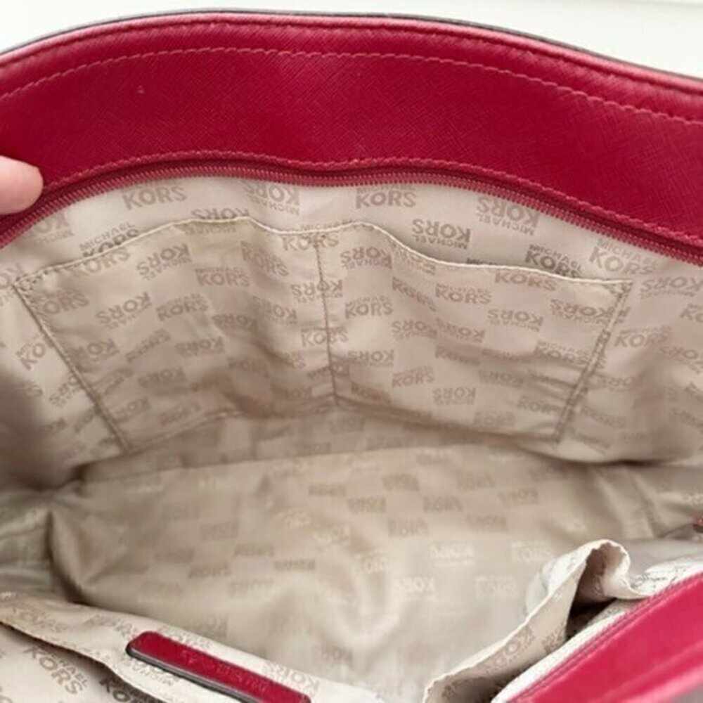 Michael Kors Jet Set Chain East West Top Zip Leather Tote Bag Red - Picture 6 of 12